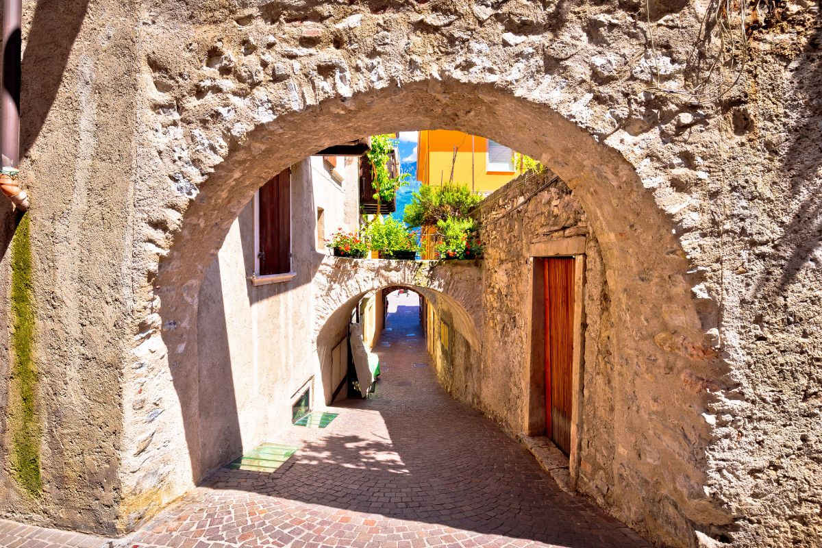 Borgo antico Limone sul Garda