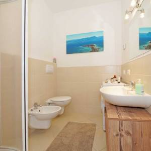 appartamento-malcesine-bagno_original